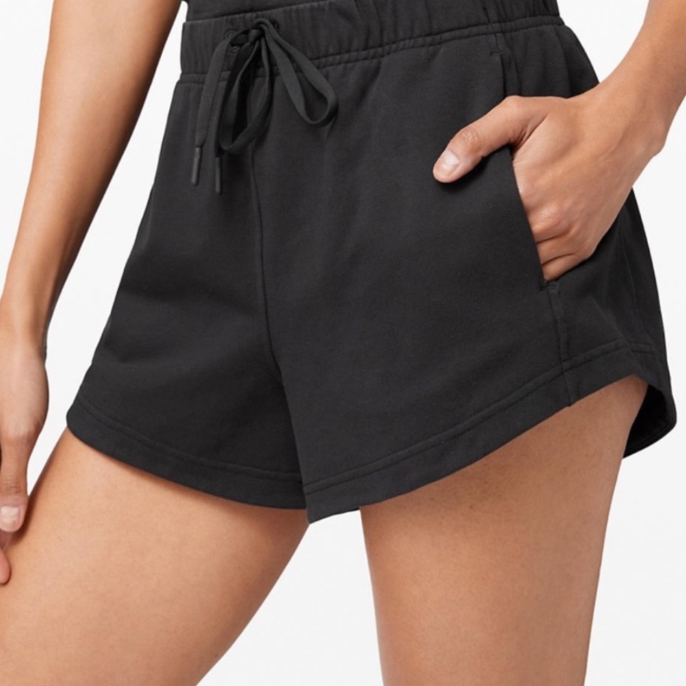 Lululemon Inner Glow High Rise Short 3” Terry ❤️